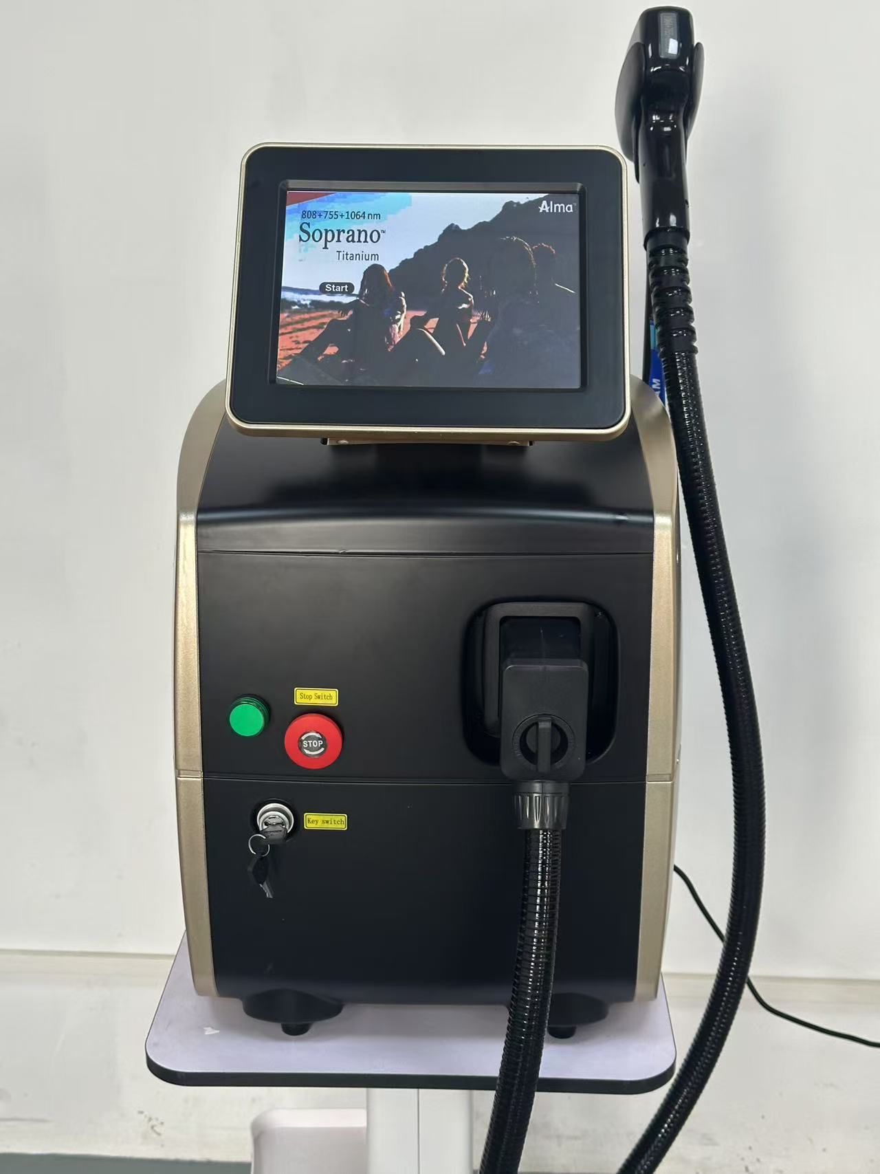 Hot Sale Aesthetic Medicine 80 - Diode Laser Hair Removal 808Nm 755Nm 1064Nm 评论和价格